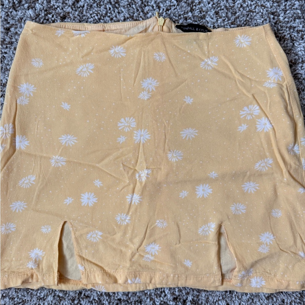 Kendall & Kylie Yellow Floral Women's Skirt
